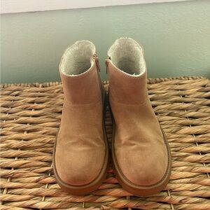 Universal Thread Tan Ankle Boots